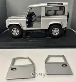 118 LAND ROVER Defender 90 SWB 1/18 4x4 Off Road Jeep