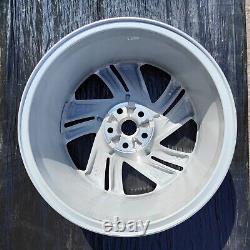 18 Range Rover Evoque L551 Alloy Wheel Rim K8d2-1007-ca 8.0jx18ch Off45