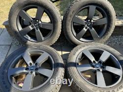 20 LANDROVER DEFENDER L663 5098 genuine alloy wheels / Goodyear off road tyres