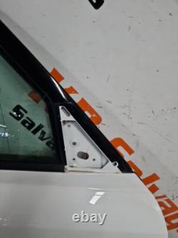 2020-25 Land Rover Defender 110 L663 Front Door Driver Off Right Side (damaged)