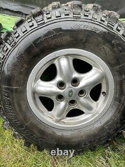 265 75 16 Landrover Off Road Tyres & Alloys £200 For The 4