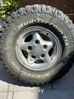5 Land Rover Alloy Wheels with Dick Cepek Crusher LT285/75R16 Off Road Tyres