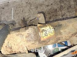 Freelander 2 Off Side Front Suspension Strut Leg 6g91-18045