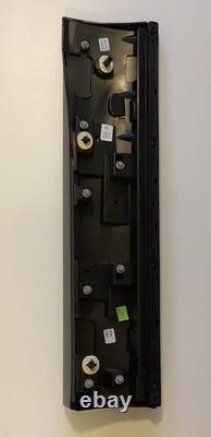 Genuine Range Rover Vogue L460 Off Side / Rh Rear Door Lower Moulding Lr154178