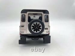 LCD 118 Land Rover Defender D90 V8 Silver Off-Road Alloy Simulation Car Model