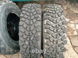Land Rover Defender 110 90 5x Wheels Off Road Tyres