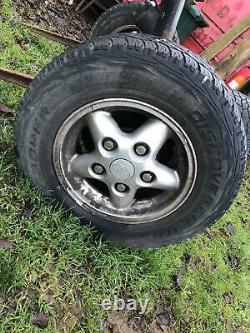Land Rover Discovery 5 Alloy Wheels and Offroad Tyres 235/70/16'Freestyle
