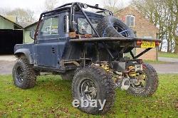 Land Rover Hybrid Discovery/Defender Challenge Truck 100 Trayback Off-Roader