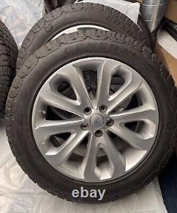 Land Rover Range Rover Vogue Sparkle Silver 5 Twin Spoke Off Road Tyres LR037745