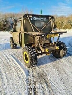 Land Rover discovery off roader