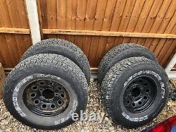 Land rover defender wheels and tyres used off road