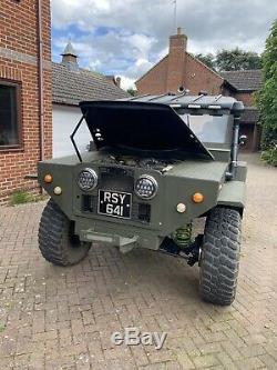 Land rover series 1961 3.5 v8 monster truck challenge truck off roader 4x4/