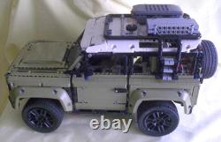 Lego Technic Off-road Land Rover Defender 42110