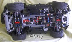 Lego Technic Off-road Land Rover Defender 42110
