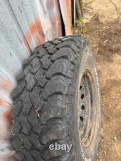 Off road tyres 225/85R16 mud -terrains on LandRover rims