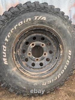 Off road tyres 225/85R16 mud -terrains on LandRover rims