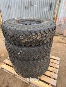 Off road tyres 225/85R16 mud -terrains on LandRover rims