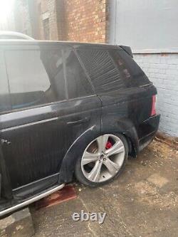 Spares or repair 2010 black Range Rover sport 3.0 ltr with body kit